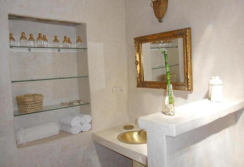 تختخواب و صبحانه Villa Salvatore