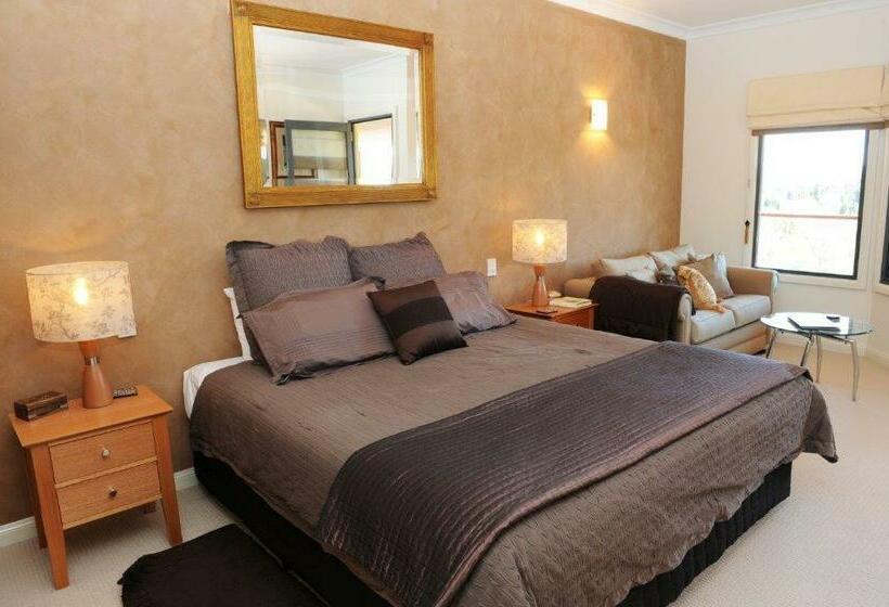 مبيت وإفطار Wombadah Luxury Accommodation