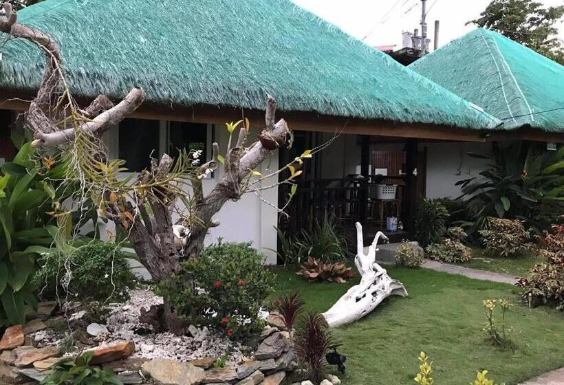 Blue Lagoon Dive Resort