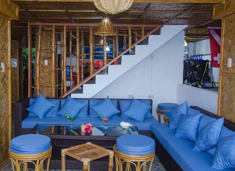 Blue Lagoon Dive Resort