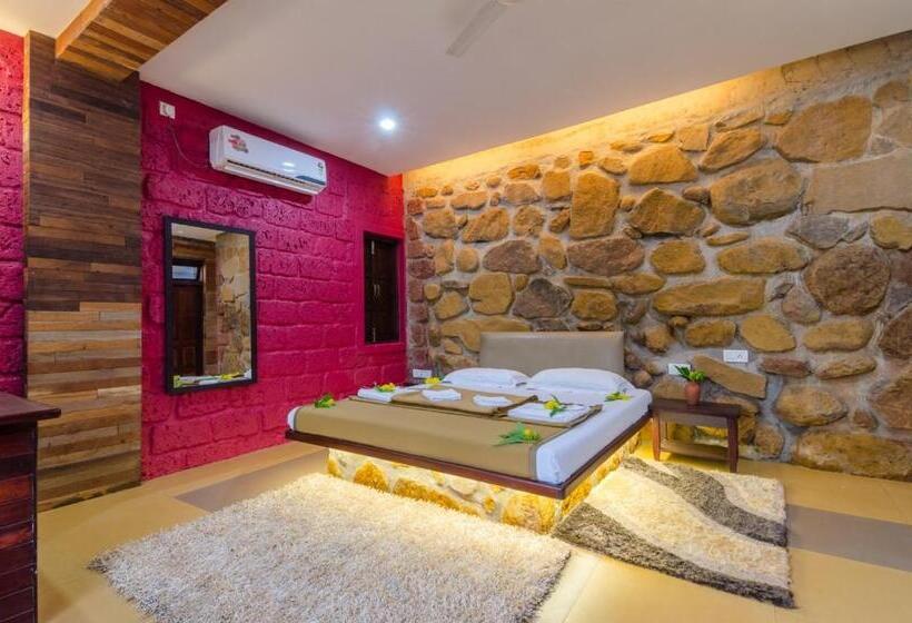 Cherilyn Monta Resort