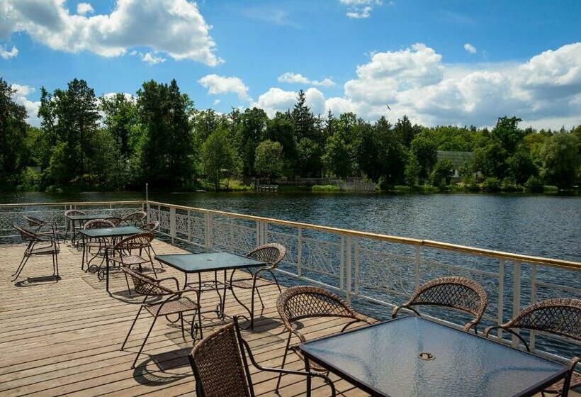 בית מלון כפרי заміський комплекс пуща лісна