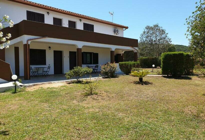 هتل Agriturismo Baratz