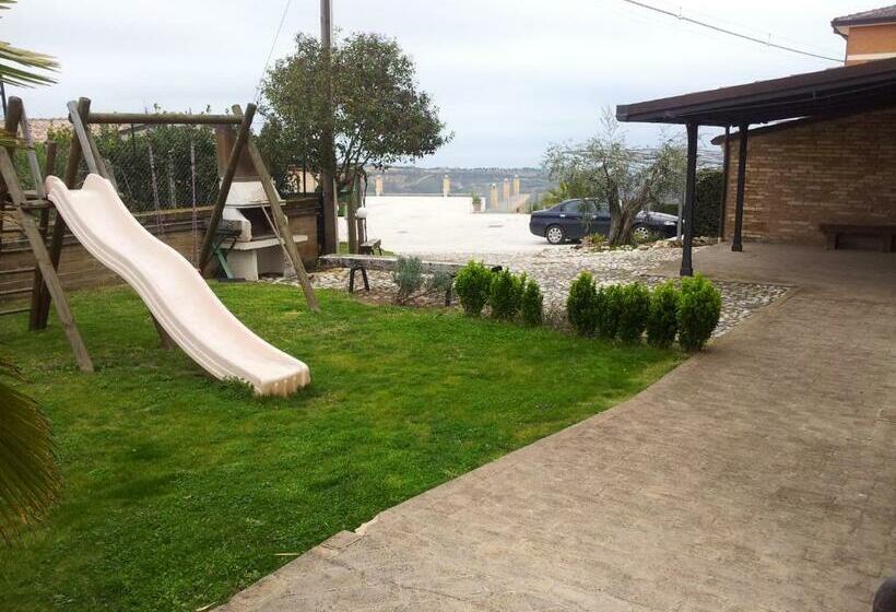 فندق Agriturismo Casa Degli Archi