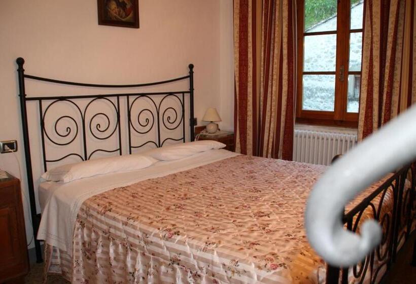 酒店 Agriturismo I Chiosi