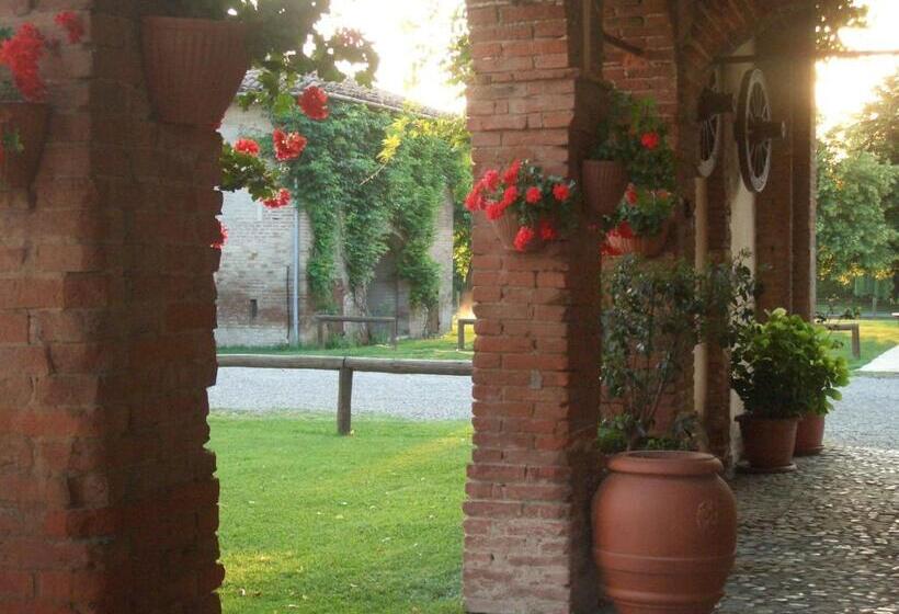 酒店 Agriturismo La Lupa