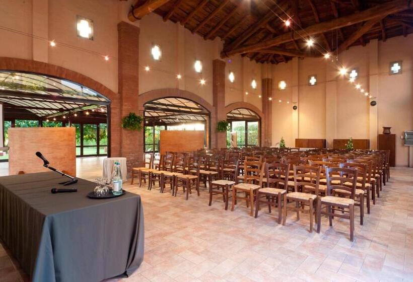 酒店 Agriturismo La Lupa