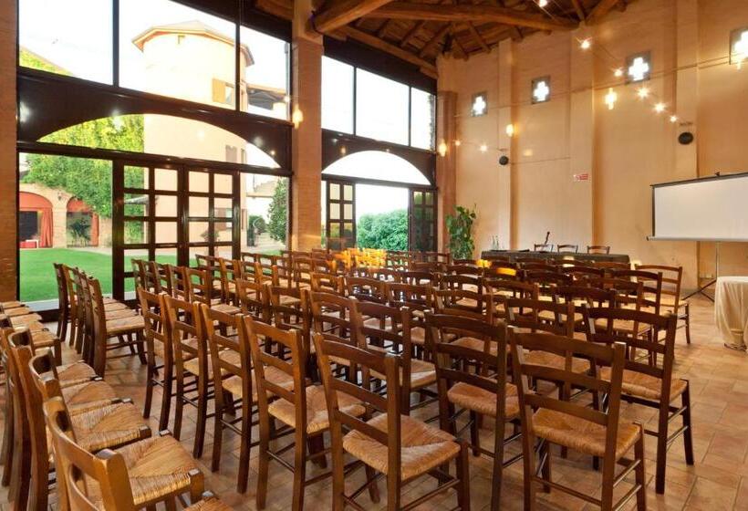 酒店 Agriturismo La Lupa