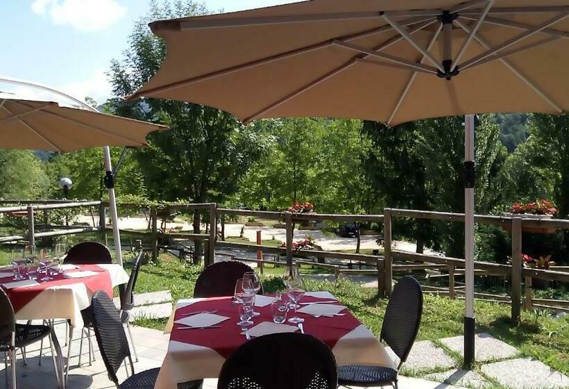 Отель Agriturismo Monte Del Re