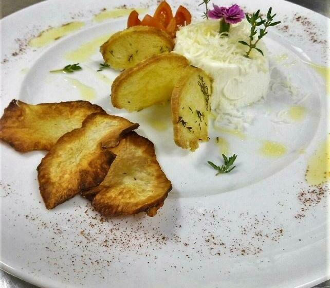 Отель Agriturismo Monte Del Re