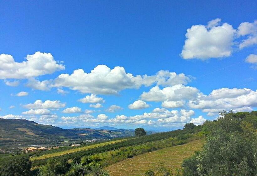 فندق Agriturismo Monte Maggio