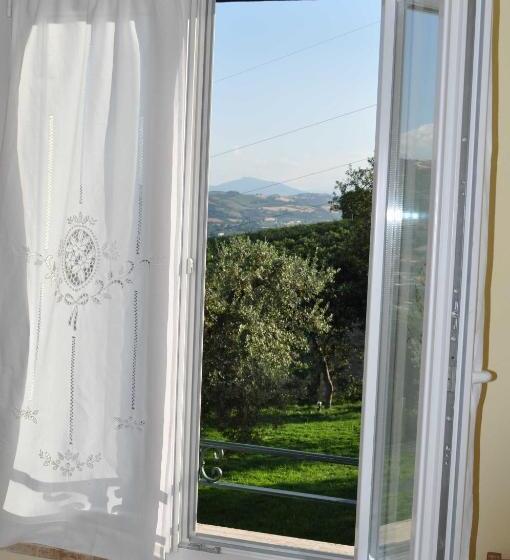 فندق Agriturismo Monte Maggio