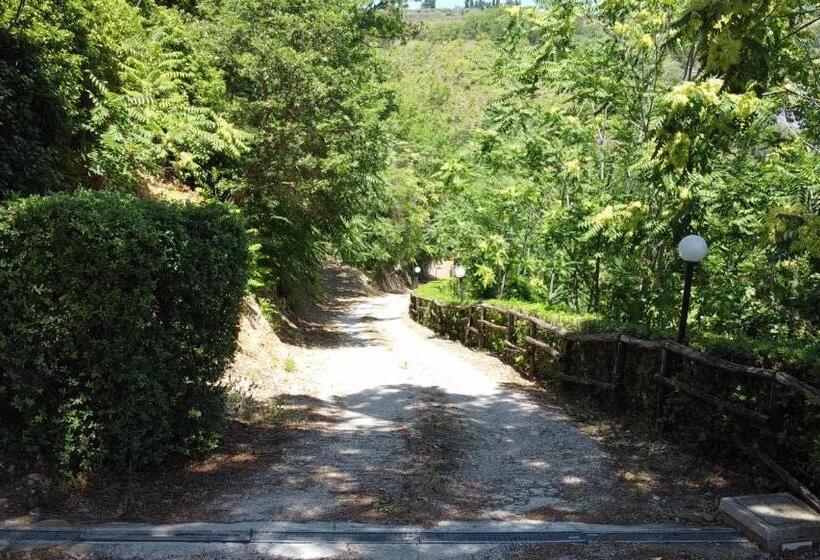 فندق Agriturismo Monte Maggio