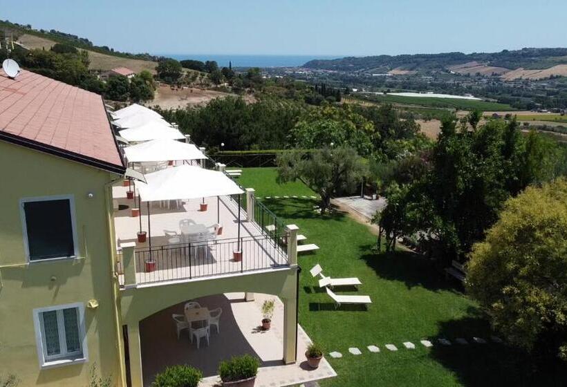 فندق Agriturismo Monte Maggio