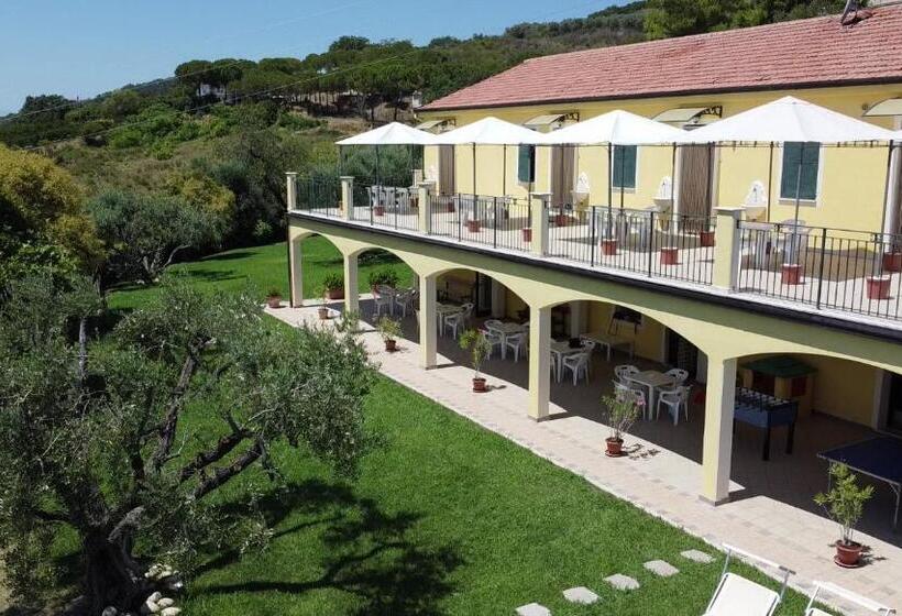 فندق Agriturismo Monte Maggio