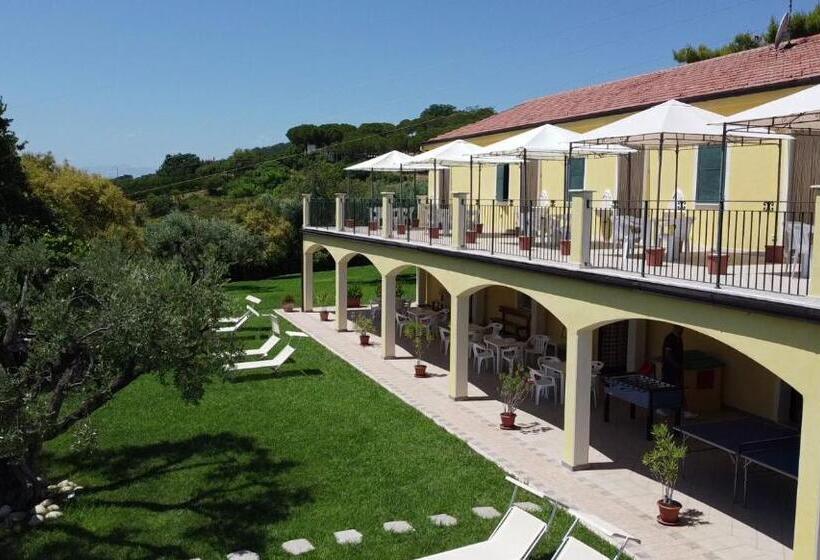 فندق Agriturismo Monte Maggio