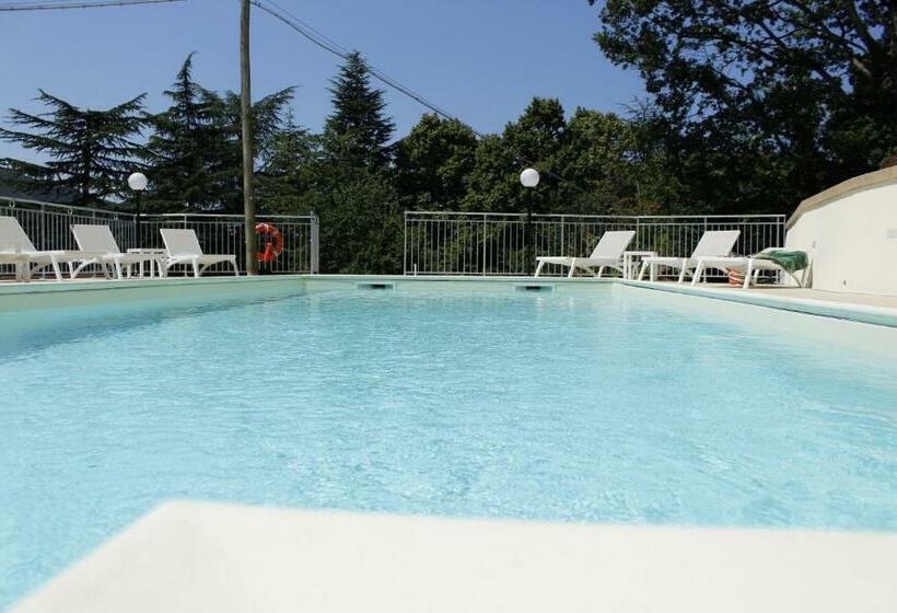 ホテル Albergo Elisa