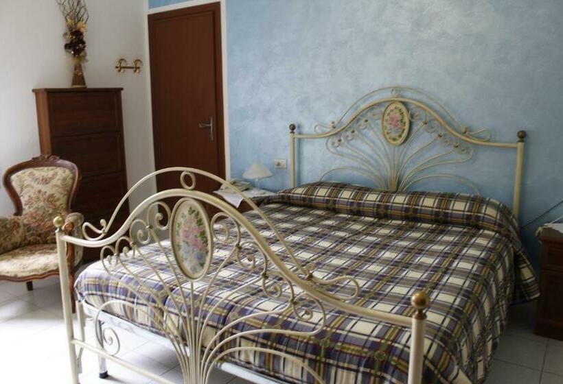 ホテル Albergo Elisa