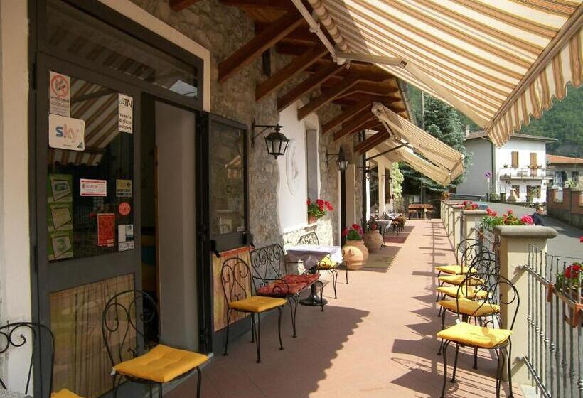 ホテル Albergo Elisa