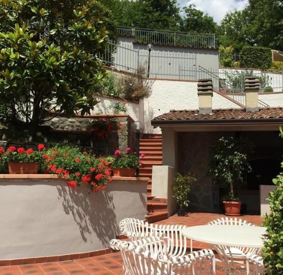 ホテル Albergo Elisa