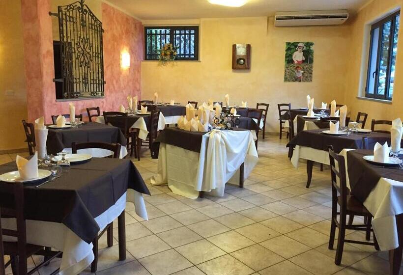 ホテル Albergo Elisa