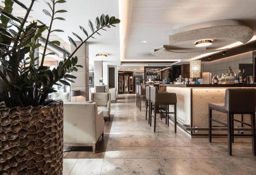 فندق Alpiana   Green Luxury Dolce Vita