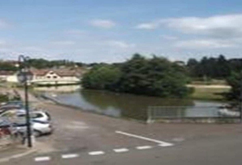 בית מלון כפרי Auberge Des 7 Ecluses