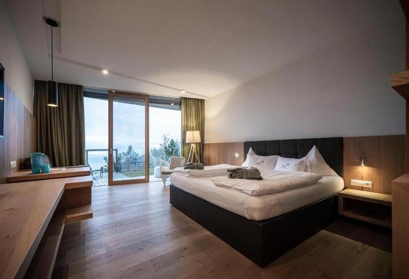 Отель Belvedere   Fine Dining, Hideaway & Spa