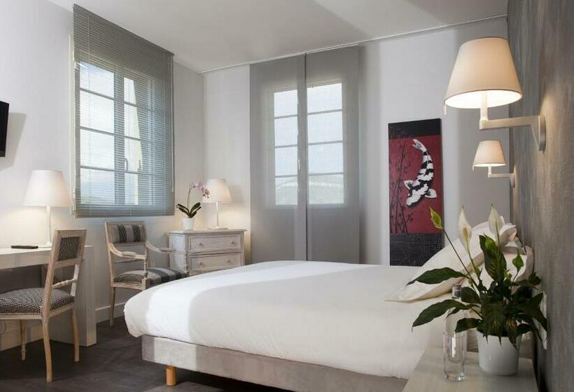 فندق Chateau De Creissels