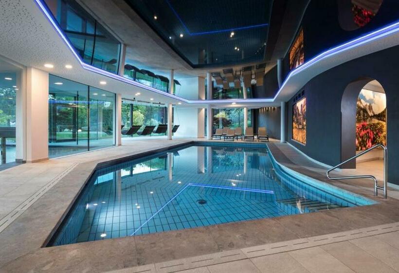 בית מלון כפרי Der Waldhof