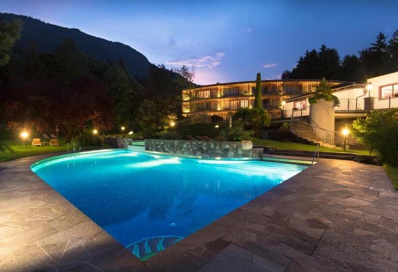 בית מלון כפרי Der Waldhof