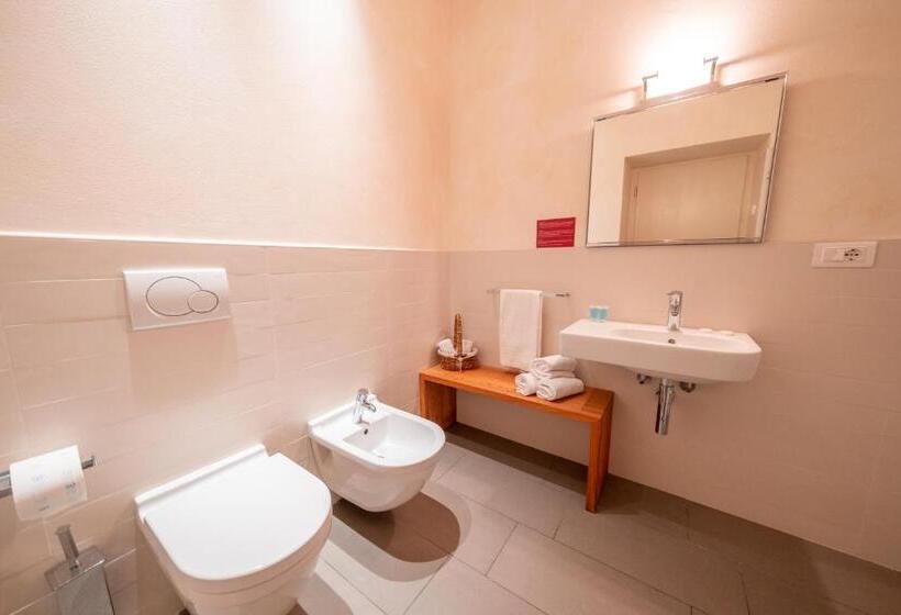 בית מלון כפרי Garnì Vecchio Comune