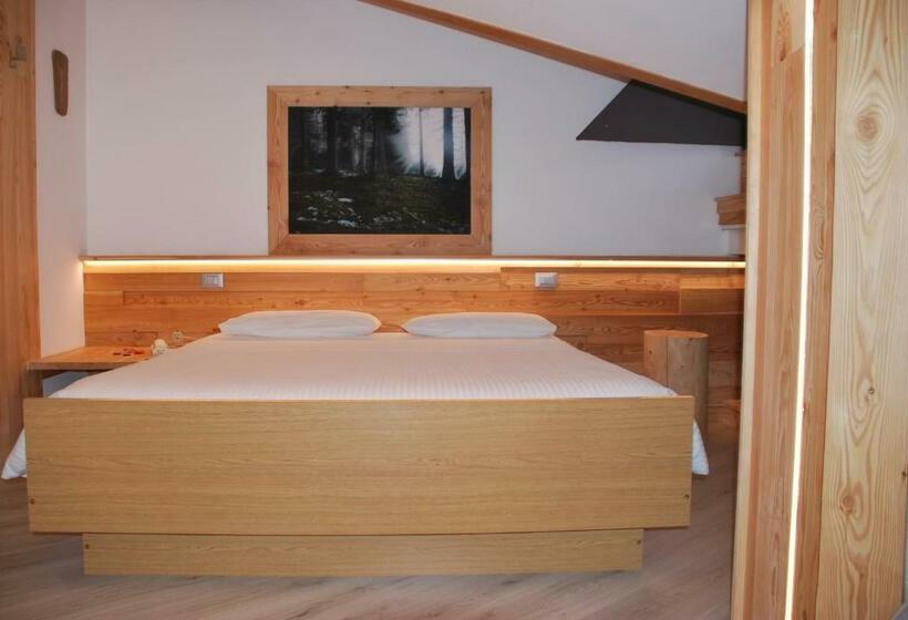 בית מלון כפרי Garnì Zanella