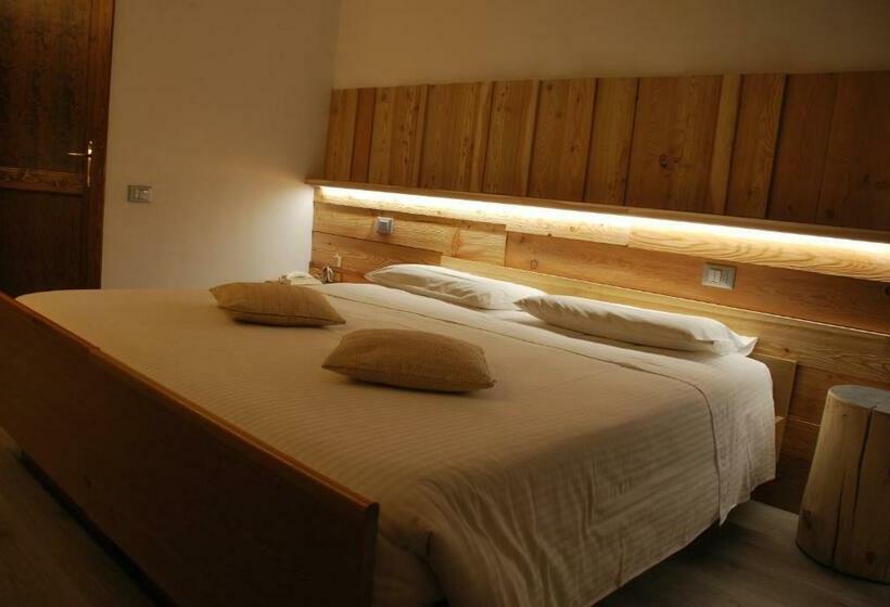 בית מלון כפרי Garnì Zanella