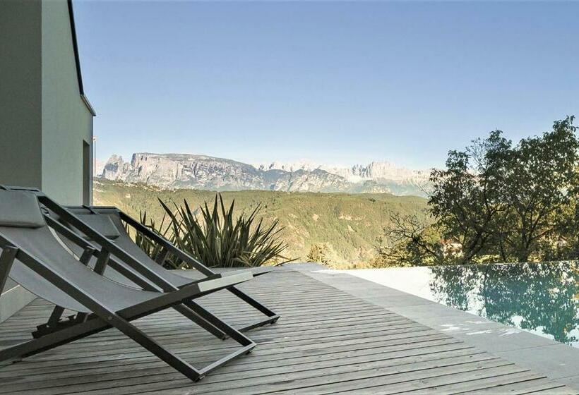 호텔 & Gasthof Zum Hirschen