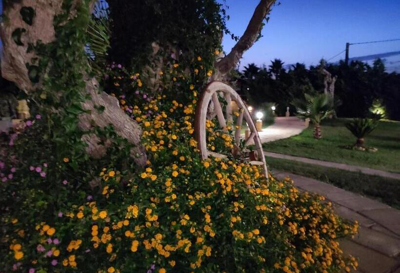 בית מלון כפרי Giardini Di Marzo