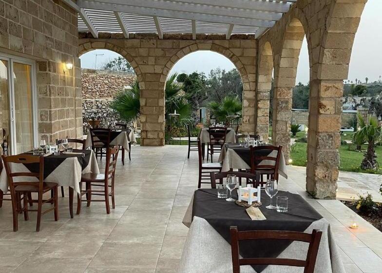 בית מלון כפרי Giardini Di Marzo