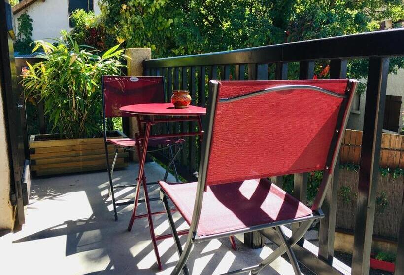 בית מלון כפרי Hôtel Les Chaumettes