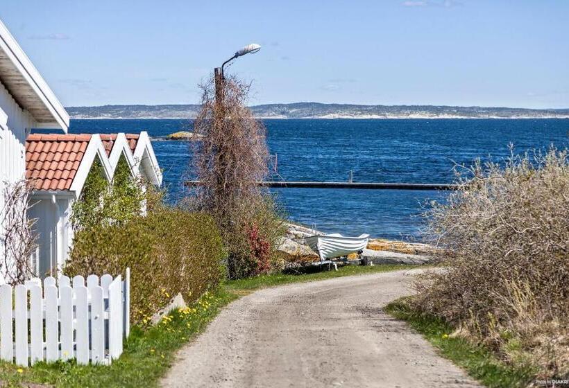 Отель Kosterbaden