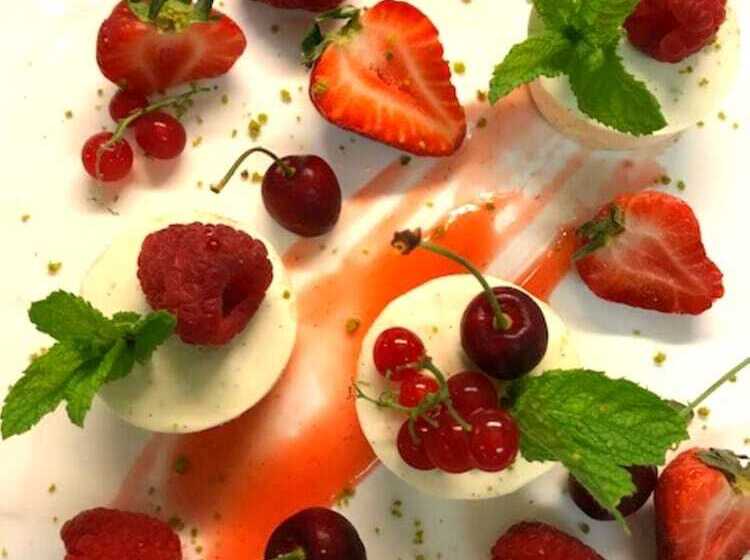 Logis Hotel Restaurant L Orée Des Bois