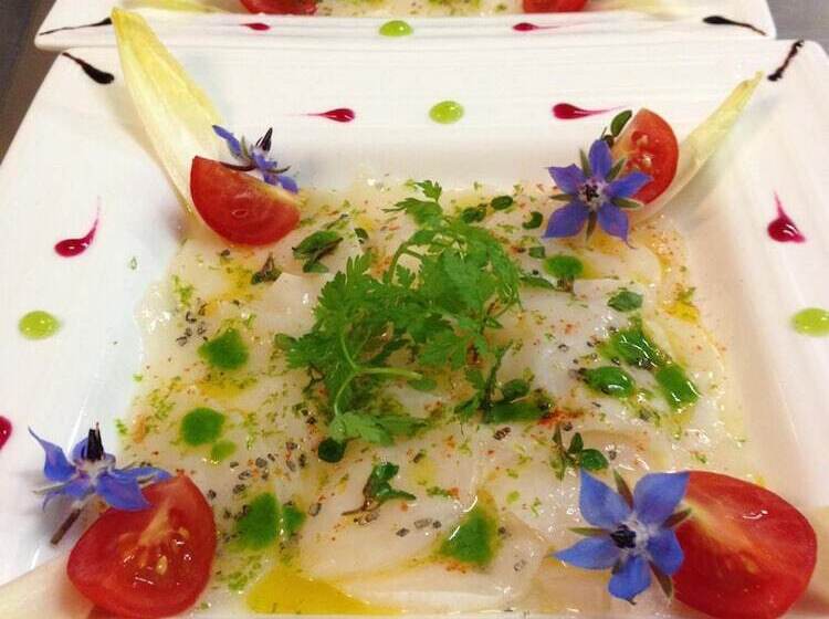 Logis Hotel Restaurant L Orée Des Bois