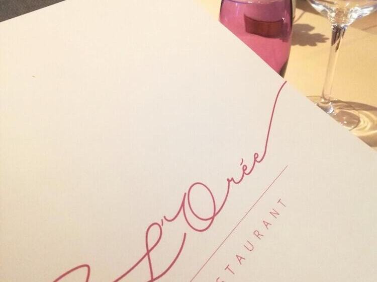 Logis Hotel Restaurant L Orée Des Bois