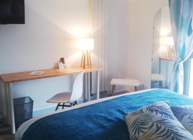 Logis Hotel Restaurant L Orée Des Bois