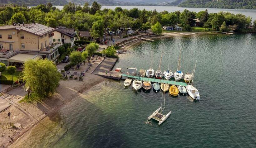 בית מלון כפרי La Piroga