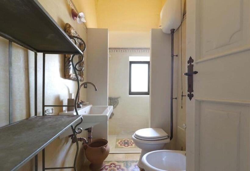 בית מלון כפרי Masseria Cucuruzza Boutique