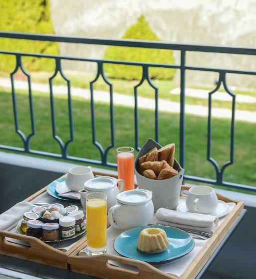 Отель Novalaise Plage