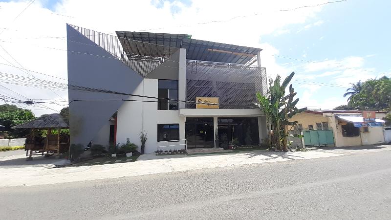 בית מלון כפרי Vines Ape Nap Hostel