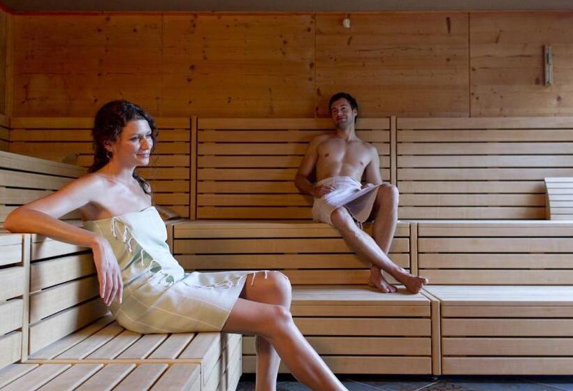 호텔 Quellenhof Luxury Resort Passeier