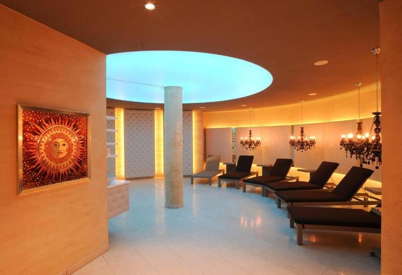 호텔 Quellenhof Luxury Resort Passeier