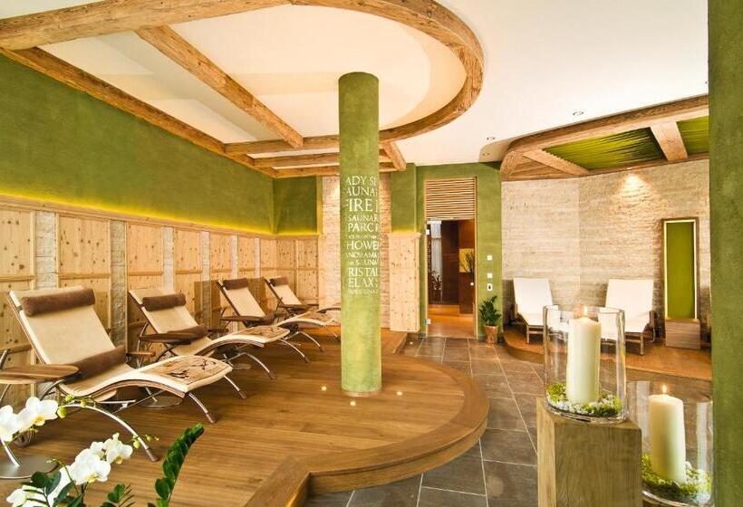 호텔 Quellenhof Luxury Resort Passeier